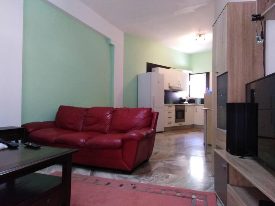 דירות Happy House In נאפפליו מראה חיצוני תמונה